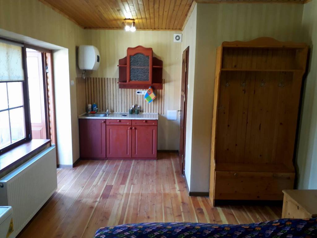 Gasthaus Rancho 555 Uschhorod Exterior foto
