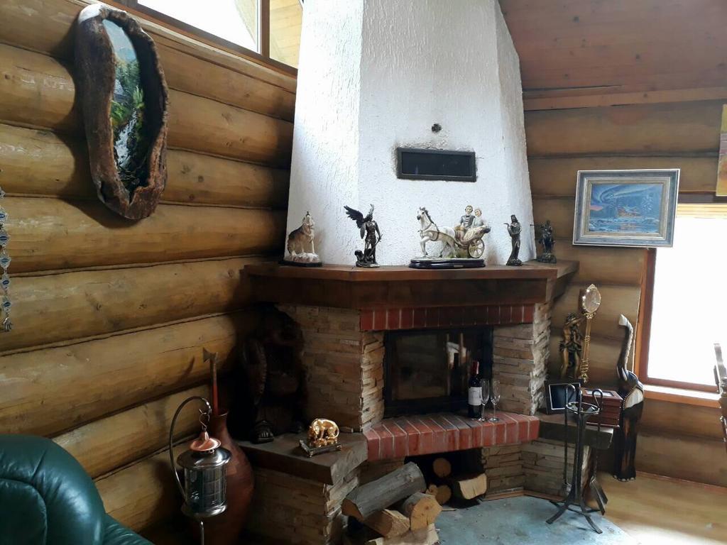 Gasthaus Rancho 555 Uschhorod Exterior foto