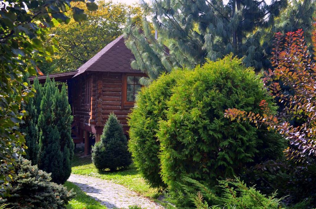 Gasthaus Rancho 555 Uschhorod Exterior foto