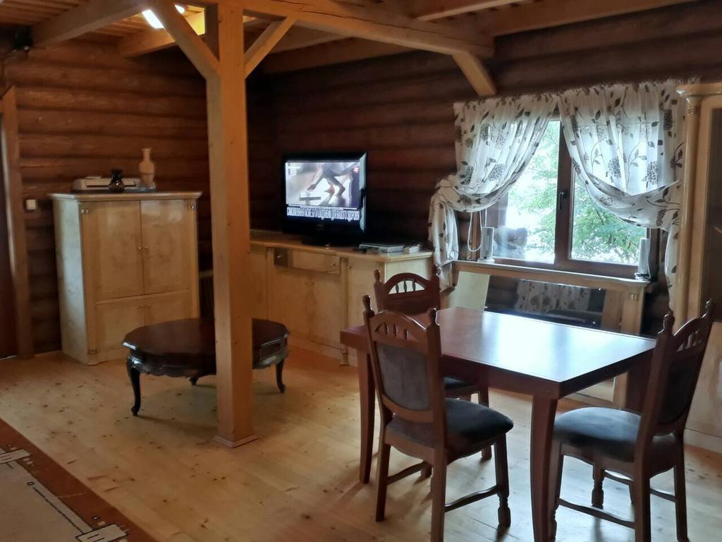 Gasthaus Rancho 555 Uschhorod Exterior foto